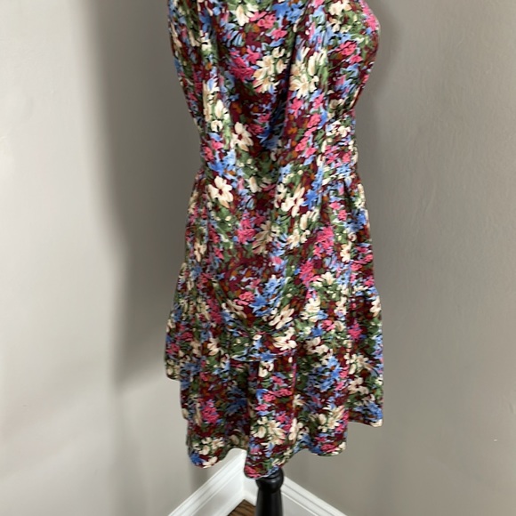 ZARA floral dress rare as seen on celebrities - Picture 6 of 12